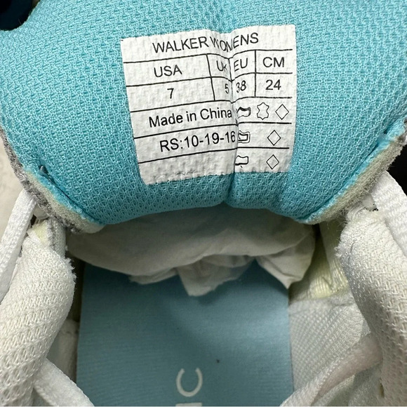 Vionic 23Walk Classic Sneaker Size 7 NWT - Picture 4 of 4